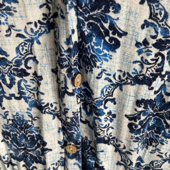 Agnes and Dora knee length sweater size medium - Picture 6 of 6